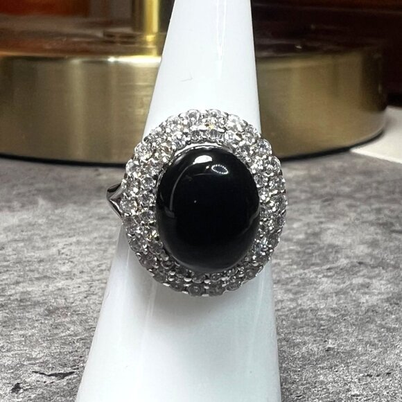 Black onyx stone encased wit CZ type mini stones on .925 sterling silver band, s - Picture 1 of 5